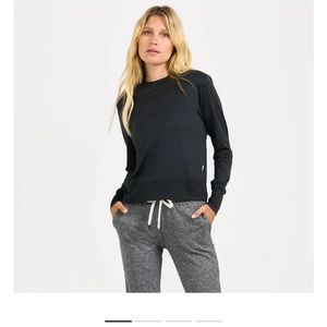Vuori crewneck